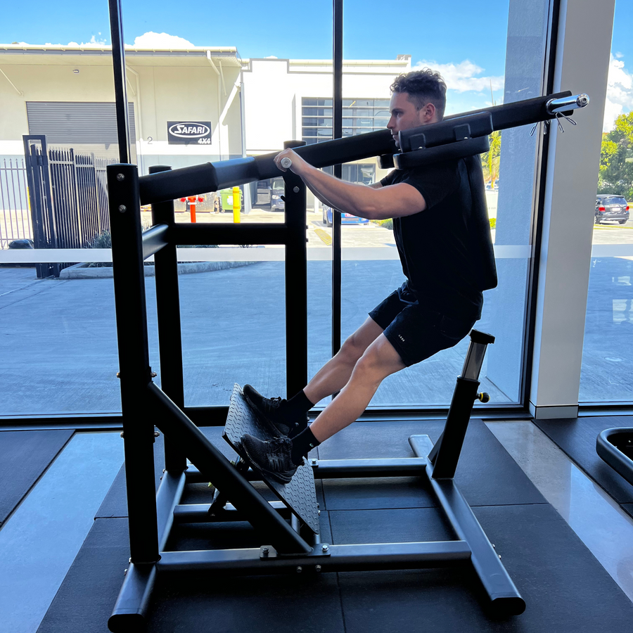 Pendulum Squat