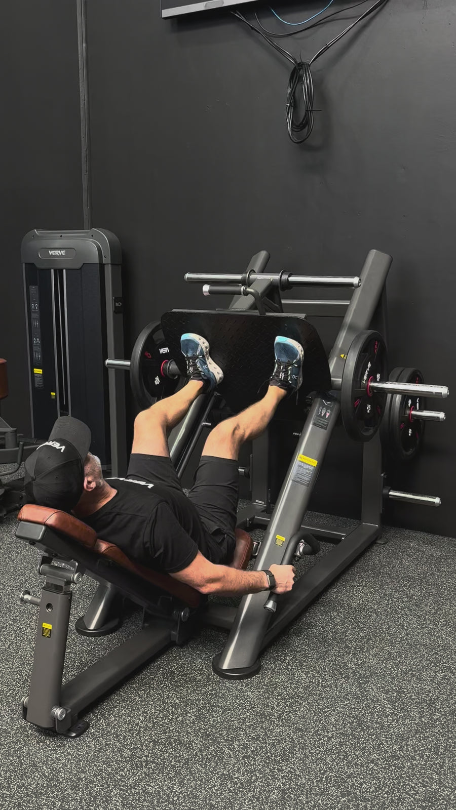 VERVE Plate Loaded Leg Press (Black) - Makoto Series