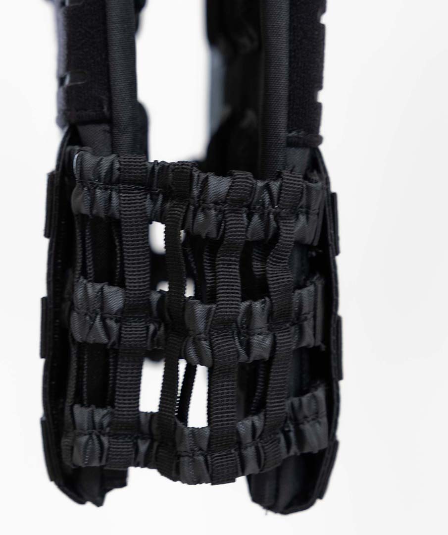 Military-grade 500D nylon construction